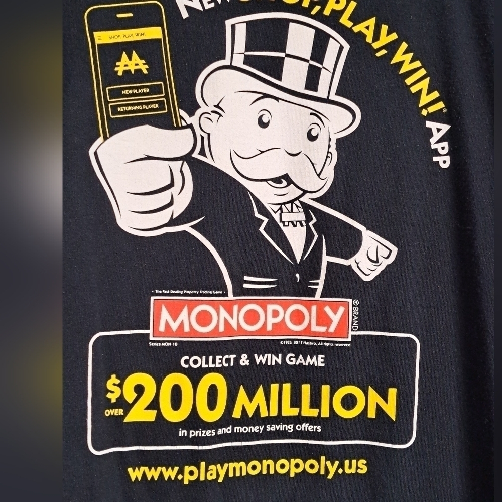 Monopoly Souvenir Graphic T-Shirt Size L
